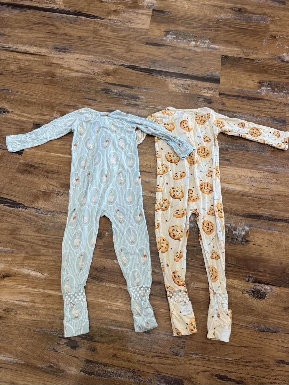 Kids Footed One-Piece Pajama Set in Light Blue and Cream - Cozy Printed Footies